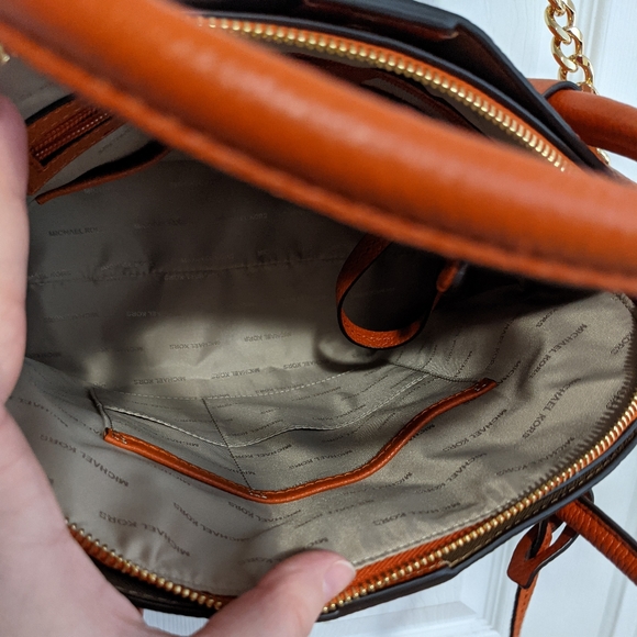 SALE 🆕 Michael Kors Mercer Large Some Satchel - Picture 3 of 5